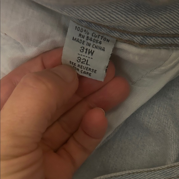 Vgt Bugle Boy Light Denim Cargo Pants. Zipper is there but broke - Picture 5 of 8